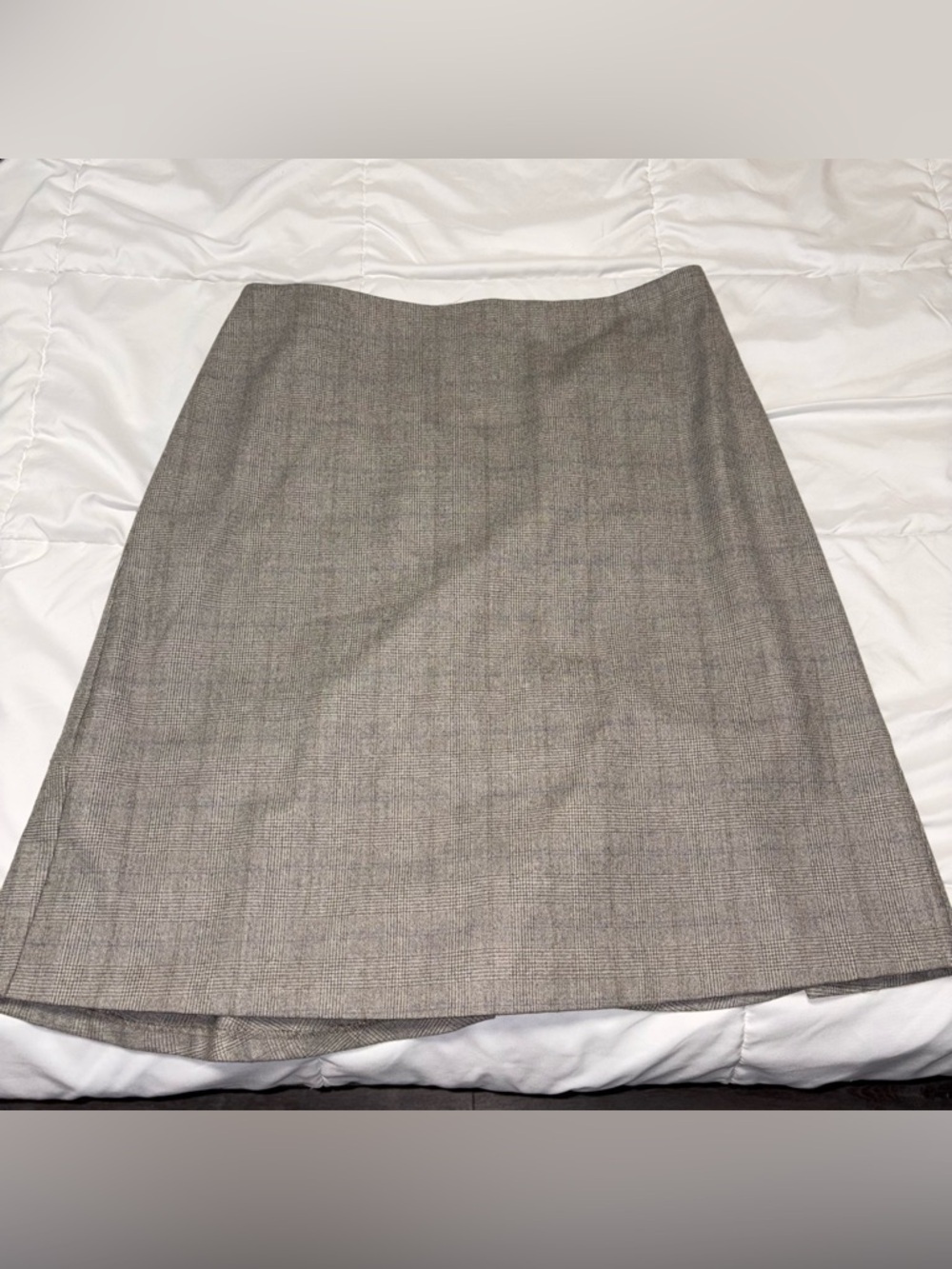 Talbots Wool Skirt Beige Greige Gray Size 16 Trumpet Back Professional Flannel